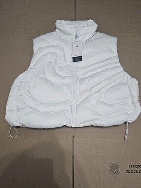 Nike Wmn Swoosh Series Oversized Down White Vest
